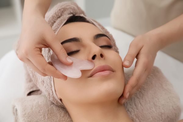 Oriental botox facial massage