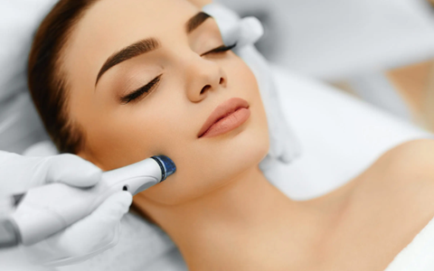 hydrodermabrasion beauty day for women
